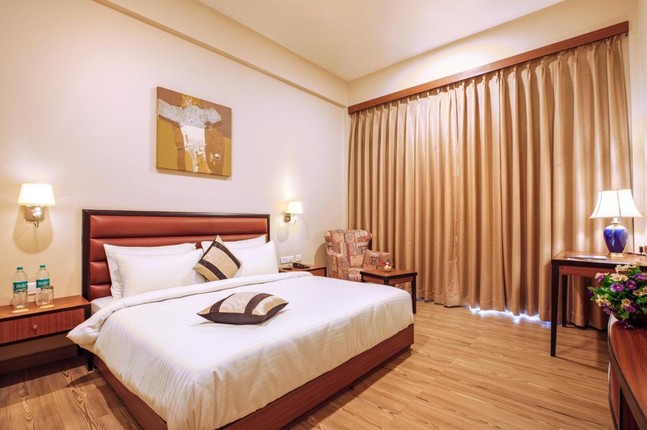 The Lalita Grand Mathura- Vrindavan Εξωτερικό φωτογραφία