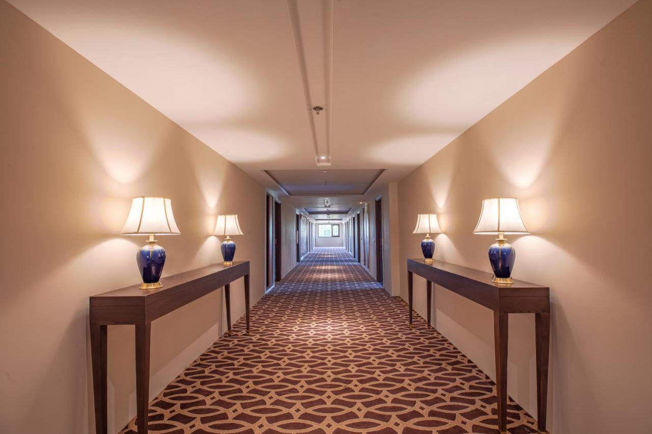 The Lalita Grand Mathura- Vrindavan Εξωτερικό φωτογραφία
