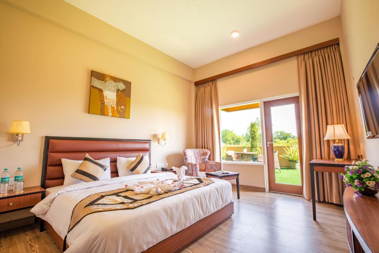 The Lalita Grand Mathura- Vrindavan Εξωτερικό φωτογραφία