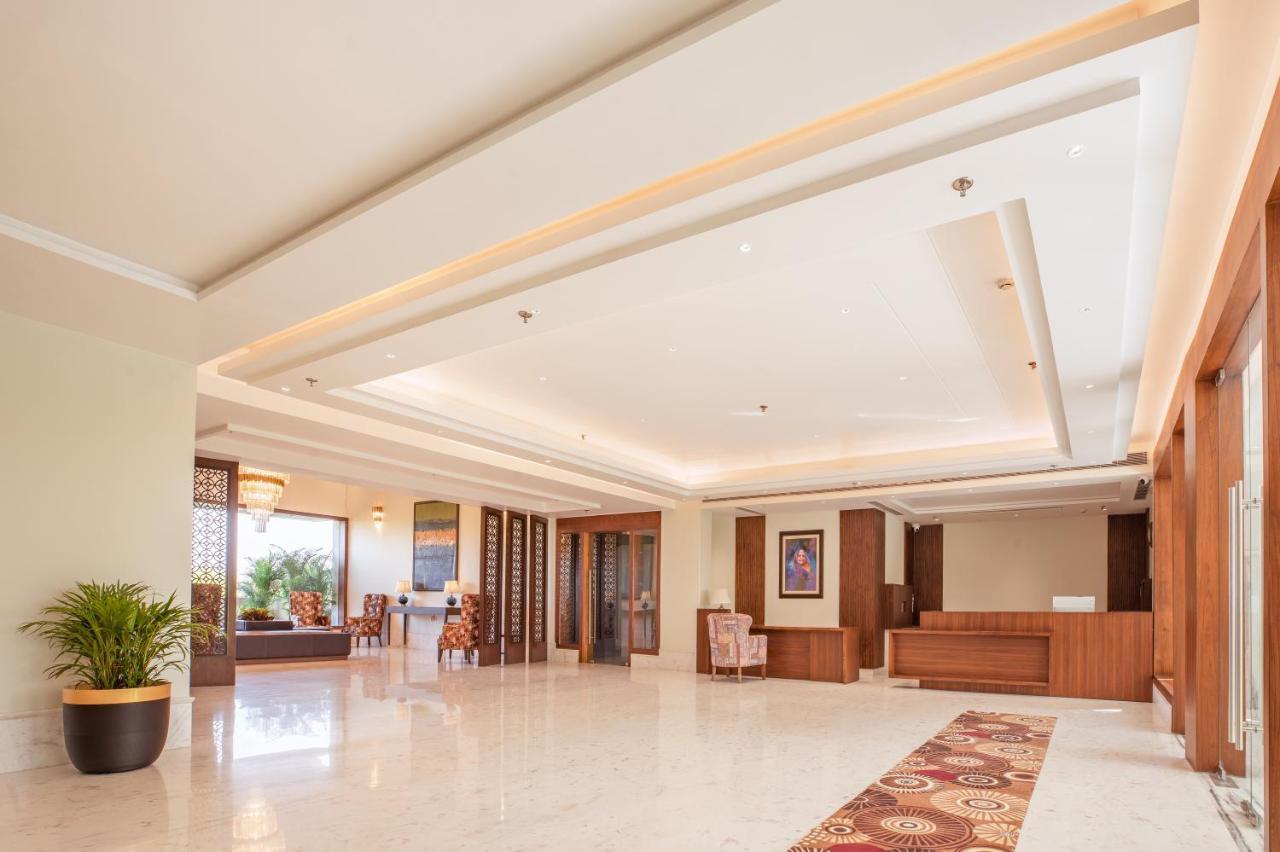 The Lalita Grand Mathura- Vrindavan Εξωτερικό φωτογραφία