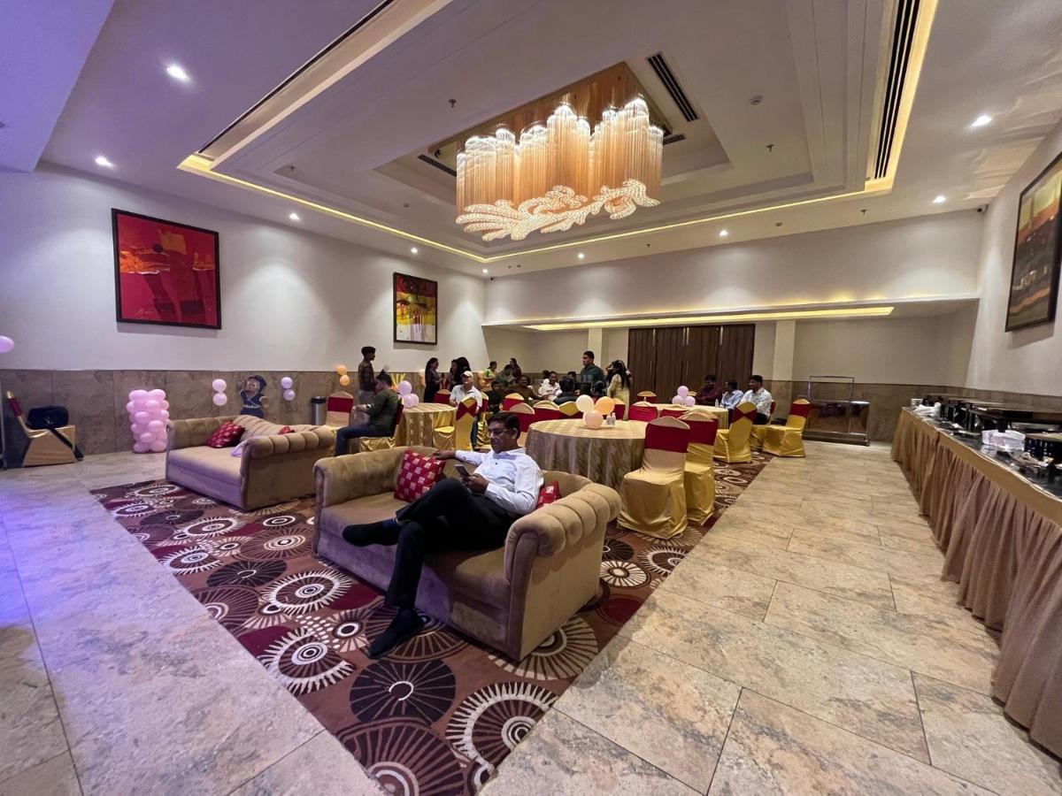 The Lalita Grand Mathura- Vrindavan Εξωτερικό φωτογραφία
